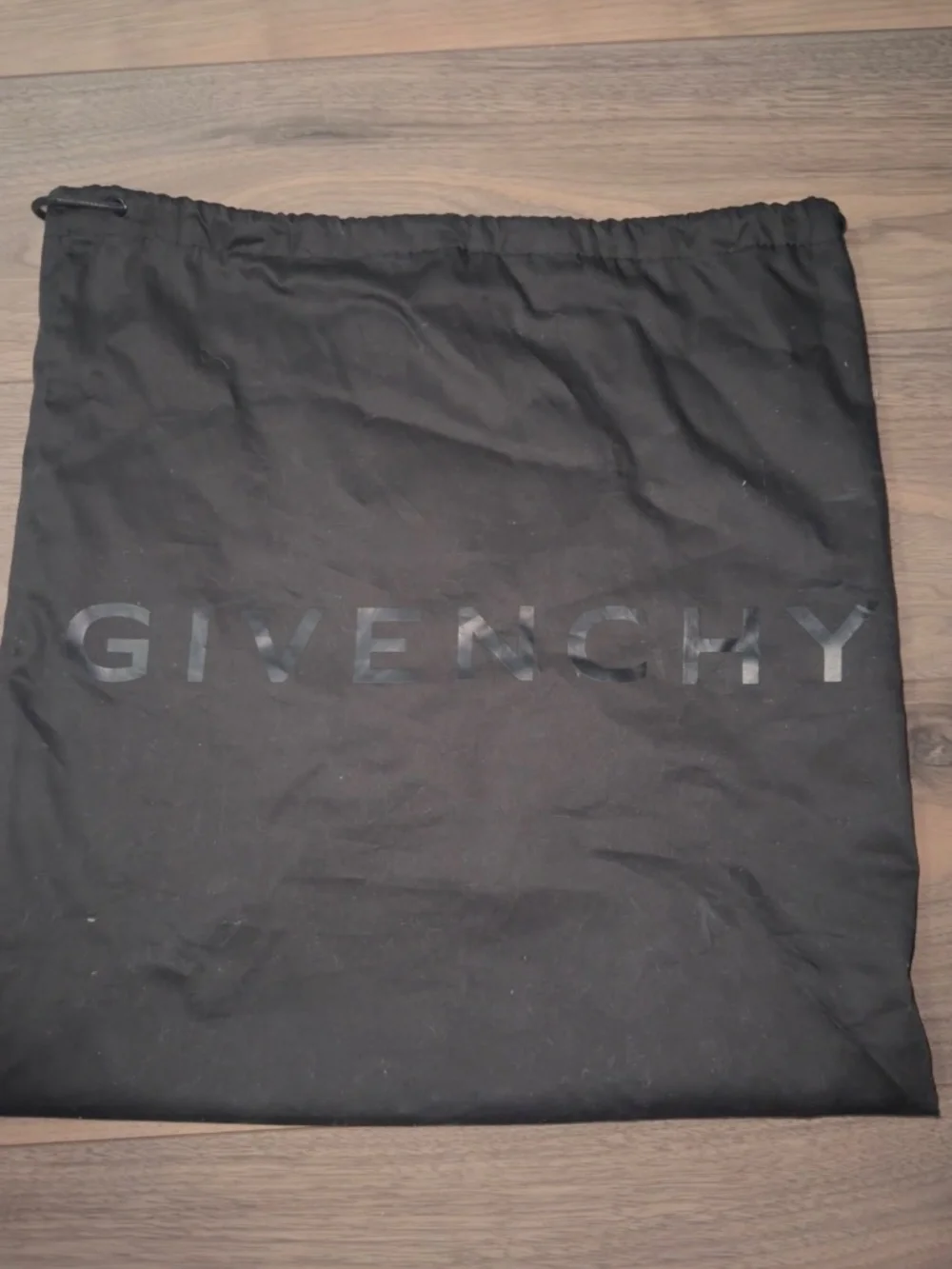 Givenchy Mini Antigona (black with silver hardware) - Picture 2 of 10